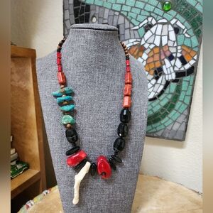 Elegant Multicolor Beaded Necklace
